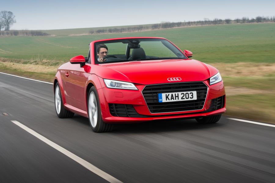  Audi TT Roadster 2.0 TDI Ultra (8S) 2015 года  (UK) (фото 1 из 14)